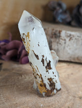 Load image into Gallery viewer, Quartz Cluster