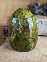 Load image into Gallery viewer, Green Opal Freeform