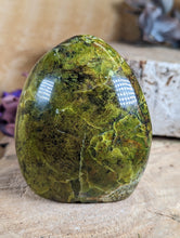 Load image into Gallery viewer, Green Opal Freeform