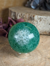 Load image into Gallery viewer, Green Fluorite Sphere