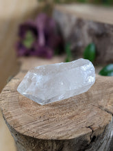 Load image into Gallery viewer, Quartz Point (Multiple Options)