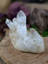 Load image into Gallery viewer, Quartz Cluster