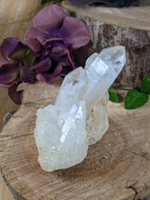 Load image into Gallery viewer, Quartz Cluster
