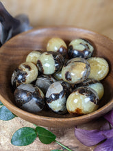 Load image into Gallery viewer, Septarian Tumbled