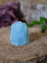 Load image into Gallery viewer, Aquamarine