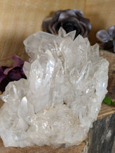 Load image into Gallery viewer, Quartz Cluster