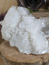 Load image into Gallery viewer, Quartz Cluster