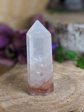 Load image into Gallery viewer, Hematite Quartz Tower