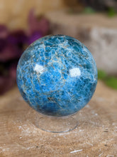 Load image into Gallery viewer, Blue Apatite Sphere