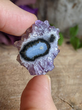 Load image into Gallery viewer, Stalactite Flower Slices (A)