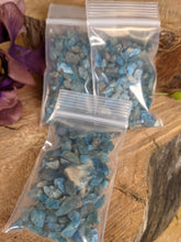 Load image into Gallery viewer, Blue Apatite Chips