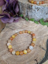Load image into Gallery viewer, Yellow Jade Necklace and Bracelet Set