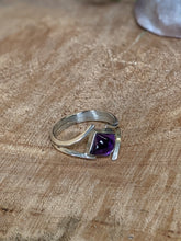 Load image into Gallery viewer, Amethyst Ring