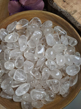 Load image into Gallery viewer, Clear Quartz Tumbled
