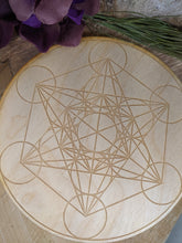 Load image into Gallery viewer, Metatron's Cube Crystal Grid