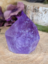 Load image into Gallery viewer, Polished Amethyst Point
