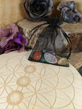Load image into Gallery viewer, Chakra Crystal Grid Set