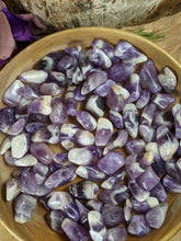 Load image into Gallery viewer, Chevron Amethyst Tumbled