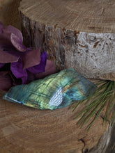Load image into Gallery viewer, Polished Labradorite