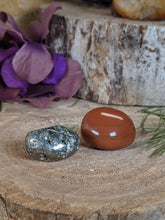 Load image into Gallery viewer, Aries Zodiac Box - Limited Edition