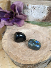 Load image into Gallery viewer, Aquarius Zodiac Box - Limited Edition