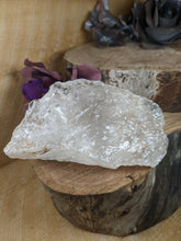 Load image into Gallery viewer, Raw Clear Quartz
