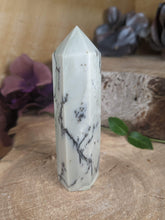 Load image into Gallery viewer, Dendritic Jade Tower