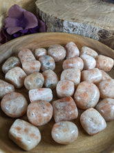 Load image into Gallery viewer, Sunstone Tumbled