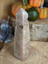 Load image into Gallery viewer, Pink Amethyst Obelisk