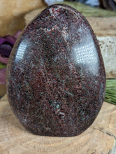 Load image into Gallery viewer, Grenatite Freeform