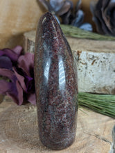 Load image into Gallery viewer, Grenatite Freeform