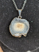 Load image into Gallery viewer, Chalcedony Rose Necklace