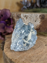 Load image into Gallery viewer, Celestite Cluster