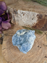Load image into Gallery viewer, Celestite Cluster