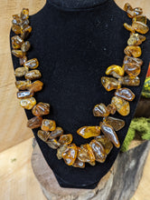 Load image into Gallery viewer, Amber Necklace (Vintage) - Madagascar
