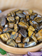 Load image into Gallery viewer, Tiger&#39;s Eye Tumbled
